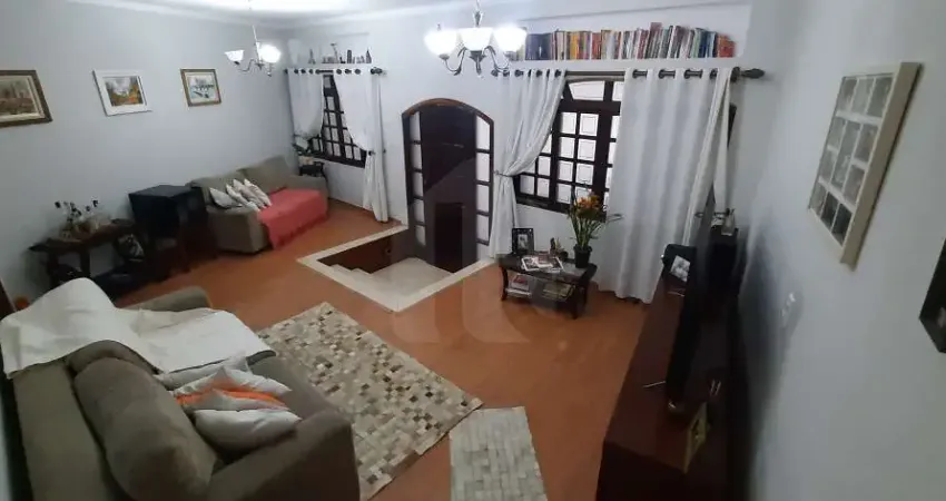Lindo Sobrado no Campesina Osasco à Venda Excelente Localização