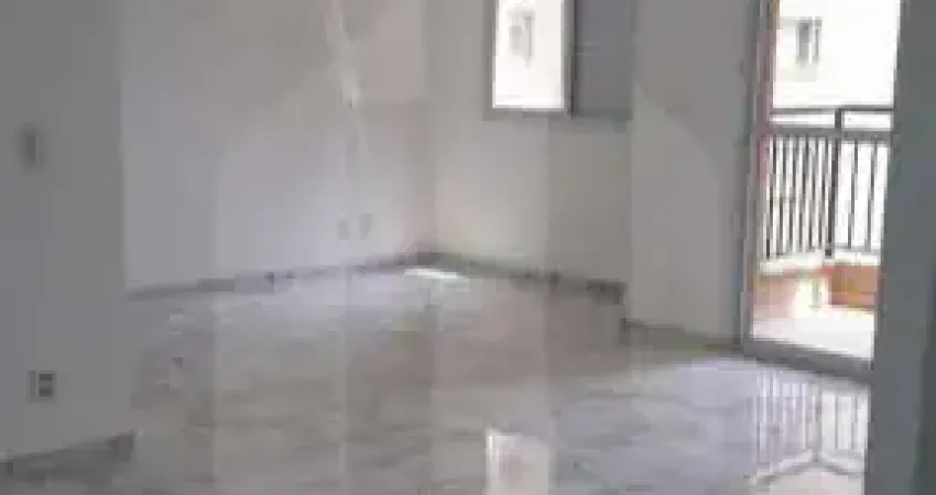 Apartamento de 76m² para alugar - Jardim Tupanci, Barueri