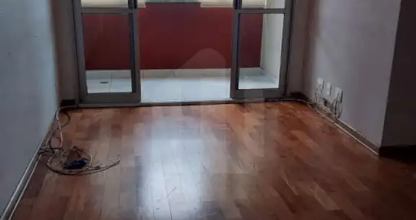 Apartamento, São Paulo, Bairro Jaguaré,  75m2, 03 dormitórios sendo 01 suíte, sala ampla, sacada, piso laminado, 02 banheiros com box, 02 vagas cobertas