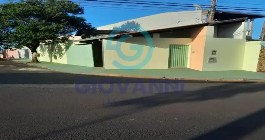 Casa de Esquina à Venda – Localização Privilegiada no Melhado / Vila Suconasa – Araraquara