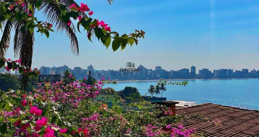 Casa à venda. 2 residências. Localização privilegiada – Centro Guarapari/ES