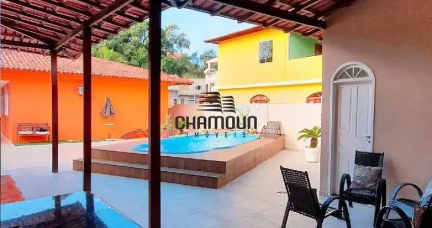 Casa à venda, 4 quartos, 2 suítes, 7 vagas, Ipiranga - Guarapari/ES