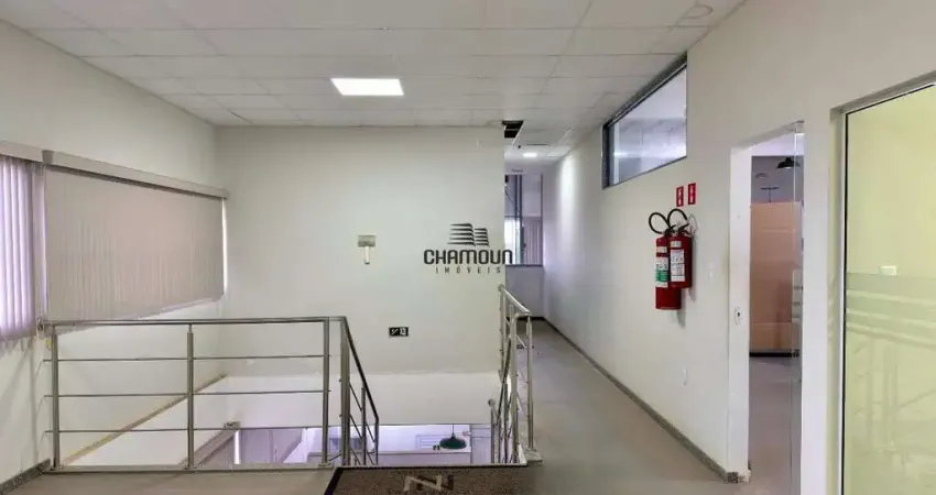 Prédio comercial á venda com 440m2 com estacionamento