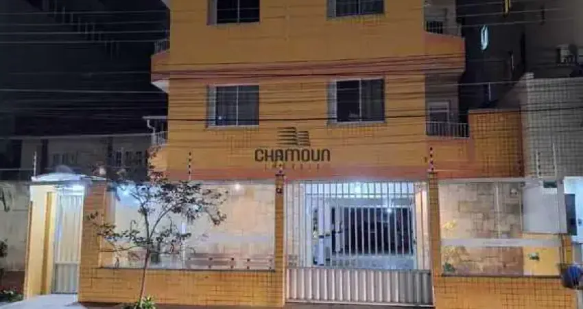 2 quartos primeiro andar com área externa a venda na Praia do Morro
