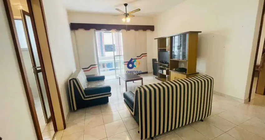 Apartamento de 1 quarto , banheiro, vaga de garagem , varanda, frente, 300m da praia !