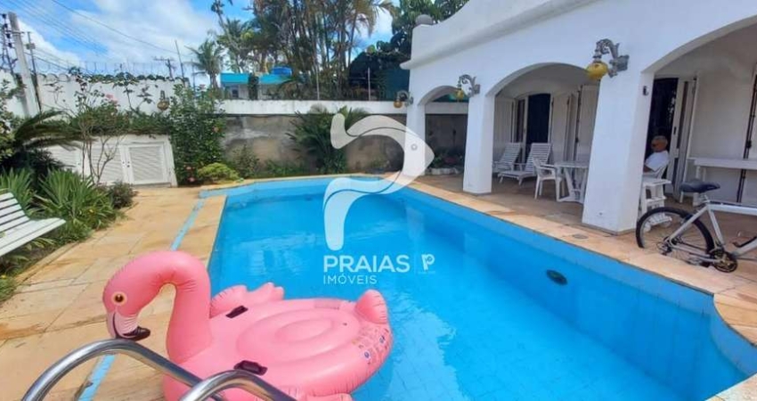 Casa com 5 quartos à venda na Rua Argentina, --, Enseada, Guarujá