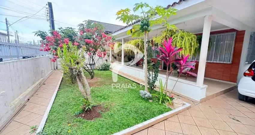 Casa com 3 quartos à venda na Lavanda, --, Enseada, Guarujá