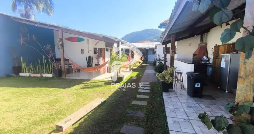 Casa com 6 quartos à venda na Antônio dos Santos Coelho Júnior, --, Jardim Guaiuba, Guarujá