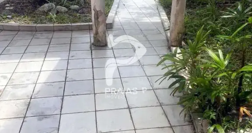 Casa com 5 quartos à venda na Rua Campos Sales, --, Vila Júlia, Guarujá