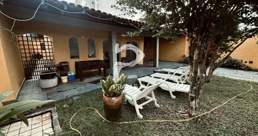 Casa com 4 quartos à venda na Leonor da Silva Quadros, --, Enseada, Guarujá