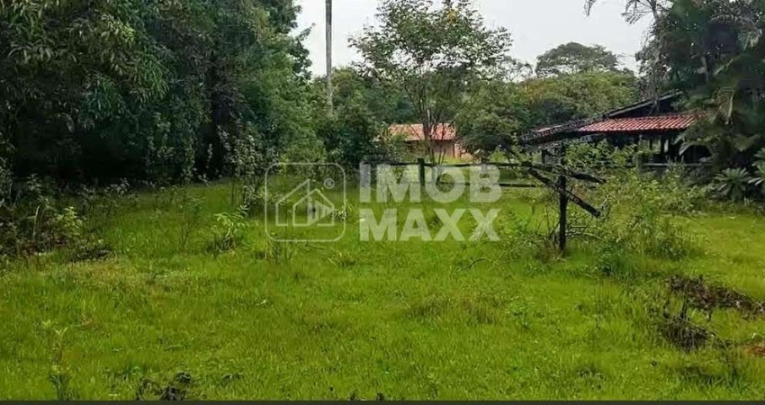 Chácara à Venda em Paranoá - DF250 - Fazenda Velha - 6,2 hectares - Escriturada e registrada.