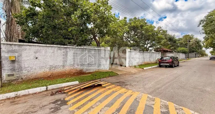 Casa para alugar no jardim botânico, 3 suítes, 170m², brasília, piscina, churrasqueira
