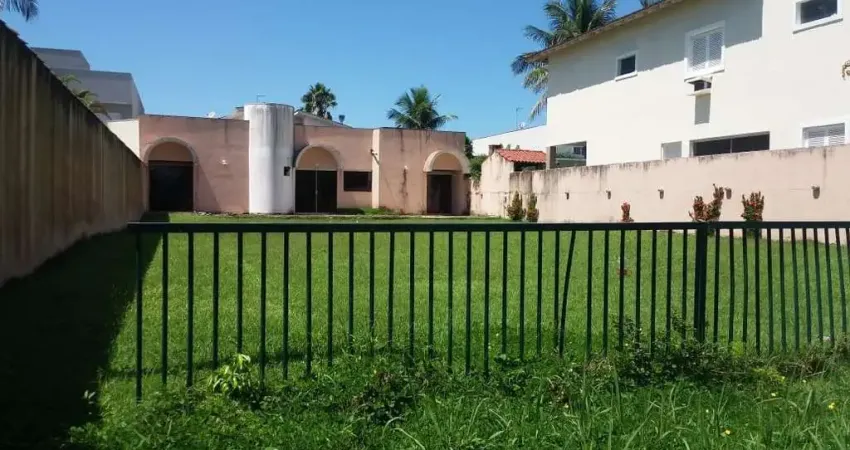 Terreno em condomínio fechado à venda no Jardim Acapulco, Guarujá 