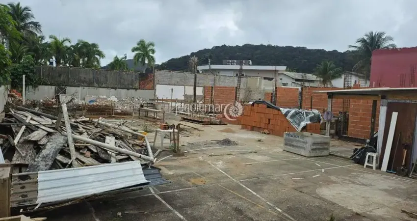 Terreno em condomínio fechado à venda no Jardim Acapulco, Guarujá 
