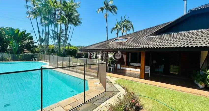 Casa em condomínio fechado com 4 quartos à venda no Jardim Acapulco, Guarujá 