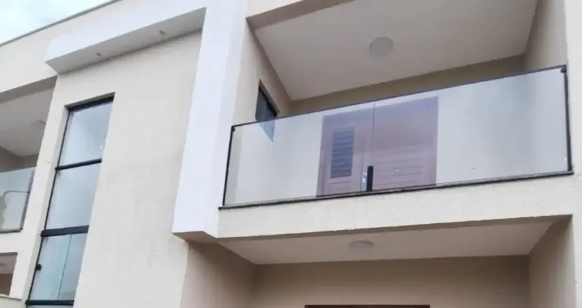 CASA DUPLEX MARAVILHOSA! NOVA COM DUAS SUÍTES