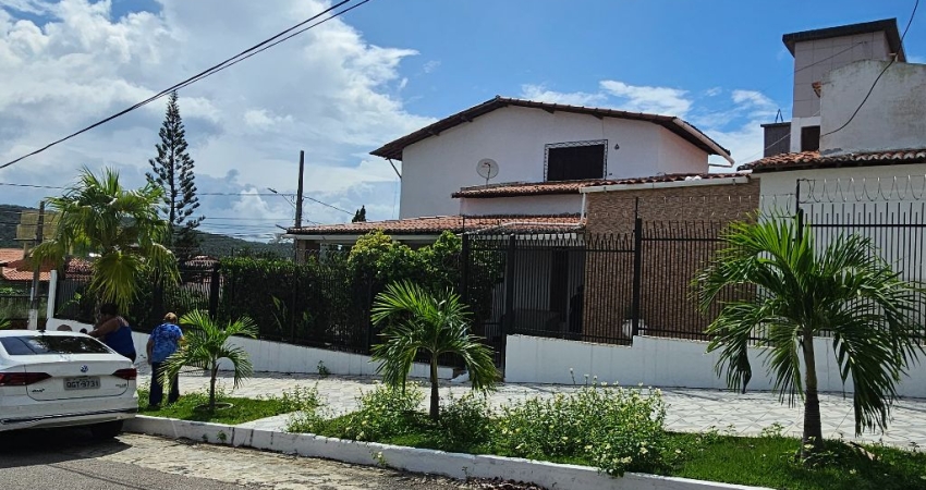 Casa com 5 quartos à venda no Capim Macio, Natal 