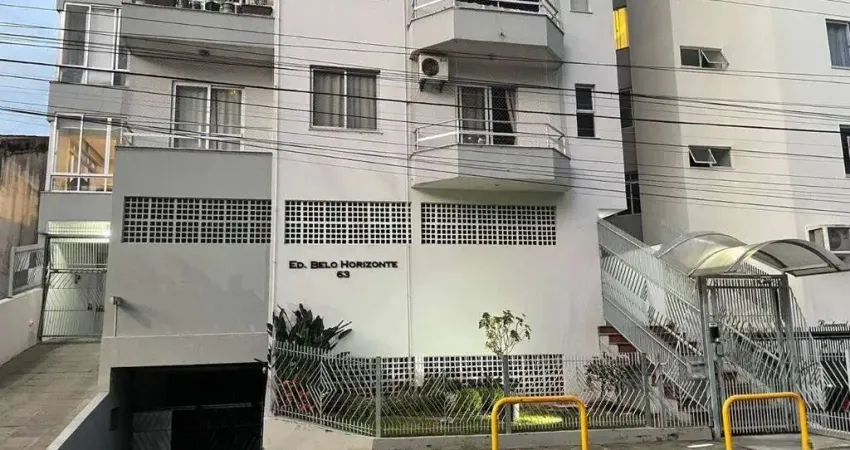 Apartamento 3 quartos em Coqueiros com garagem