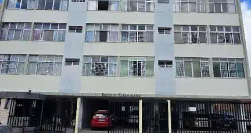 Apartamento Para Vender com 3 quartos no bairro Centro em Aracaju