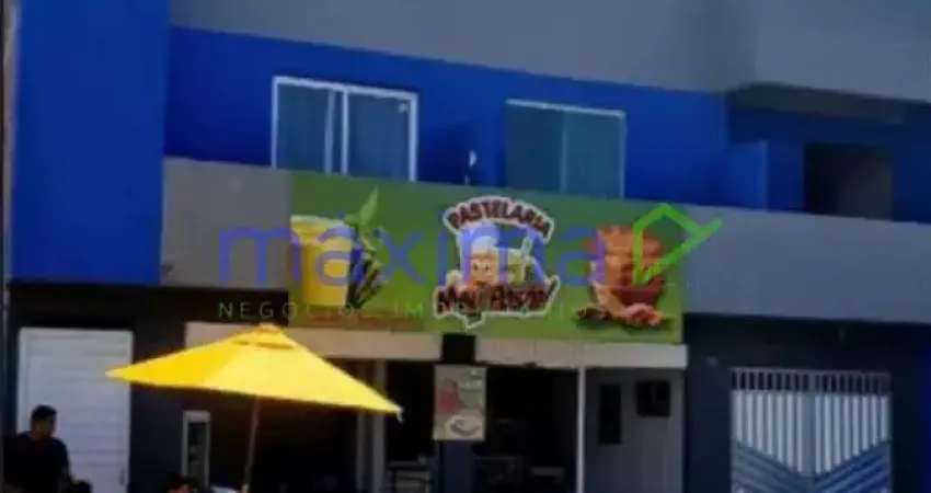 Excelente oportunidade de investimento! casa 3/4 com suite e prédio comercial na frente