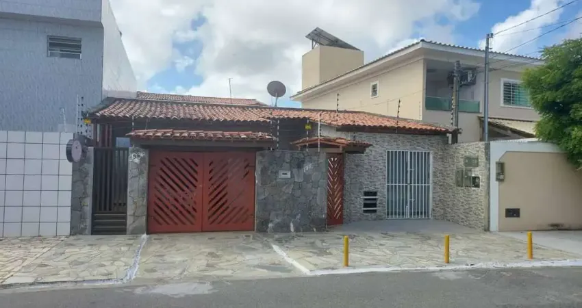 Casa com 4 quartos à venda na Rua Sinésia Barreto Moura, 196, Ponto Novo, Aracaju