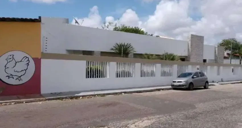Casa com 5 quartos à venda na Rua dos Estudantes, 123, Cirurgia, Aracaju