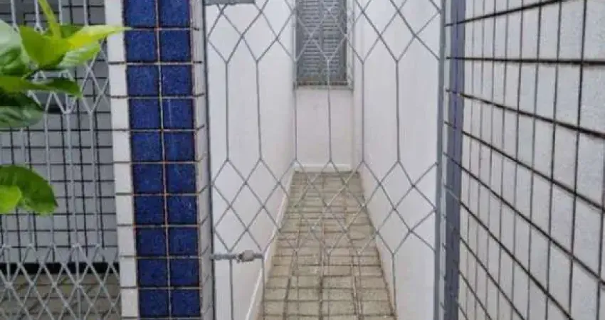 VENDE-SE casa no Bairro Cirurgia