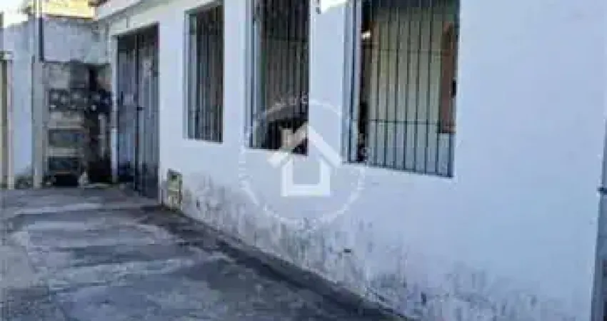 Casa à venda no Bairro Santos Dumont | 5 Quartos e 4 vagas de Garagem