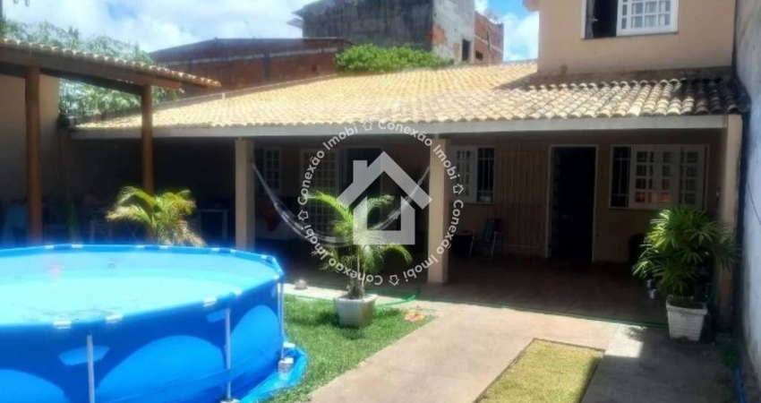 Casa à venda com 3 quartos e Ponto Comercial no bairro Aruana