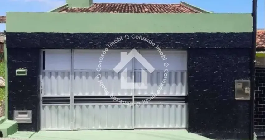 Casa à venda com 3 quartos sendo 1 suíte no Bairro Dom Luciano em Aracaju