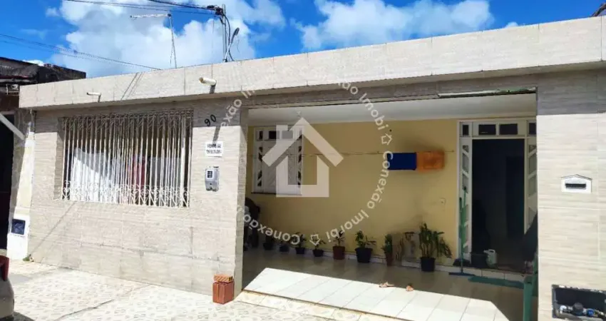 Casa à venda em São Cristóvão - Conjunto Eduardo Gomes