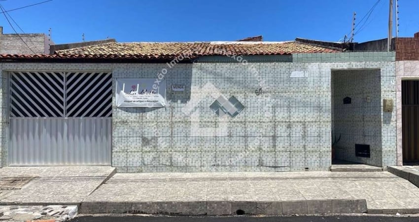 Casa para alugar no Bairro Aeroporto (Santa Tereza) - 5 Quartos, 1 Suíte