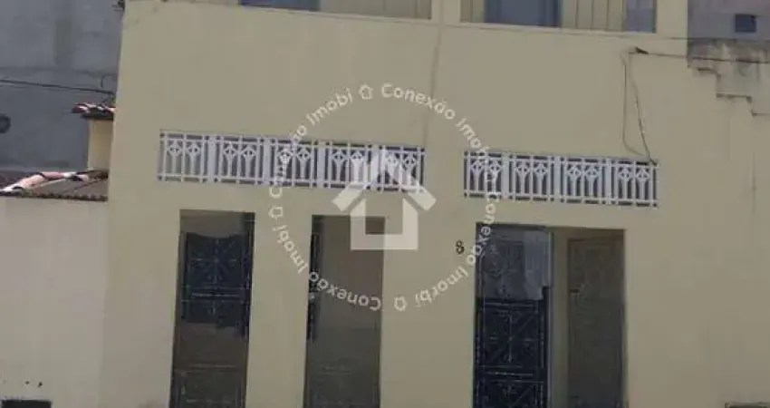 Vende-se área construída medindo 225 m² - bairro dezoito do forte | 2 quartos, 1 suíte