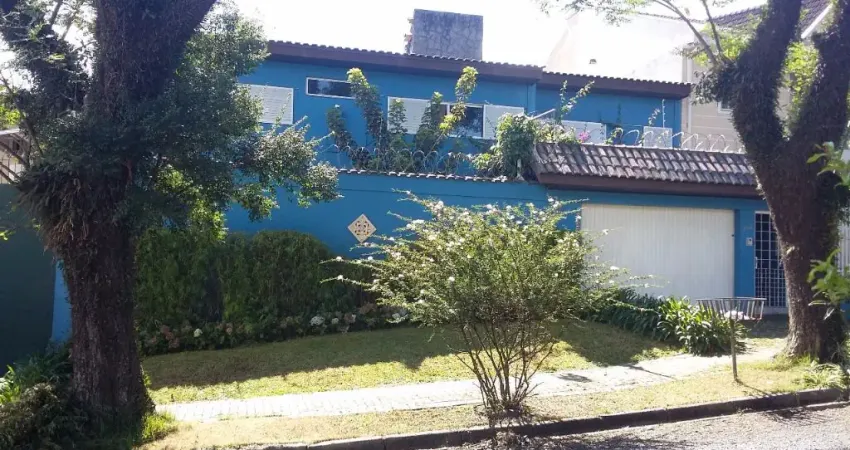 Oportunidade sobrados agua verde 3 quartos abaixo do valor de mercado