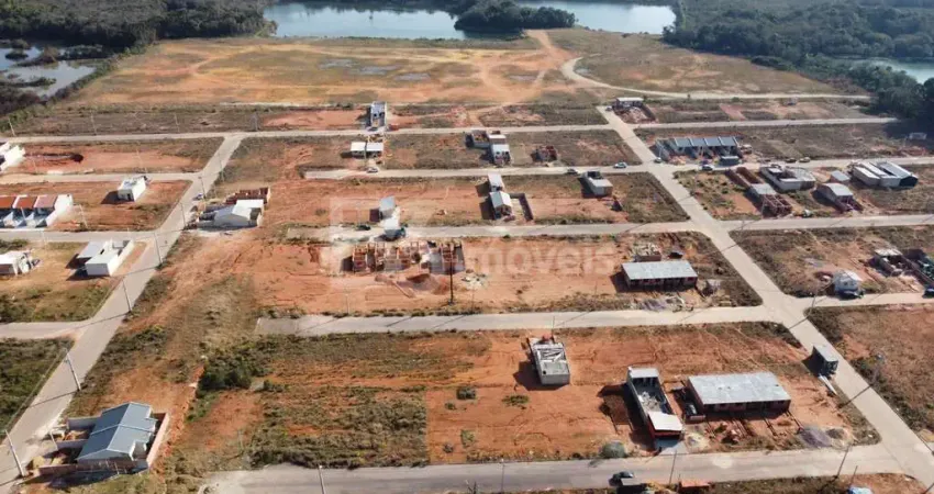 Terreno à venda na Rua Parintins, 74, Estados, Fazenda Rio Grande