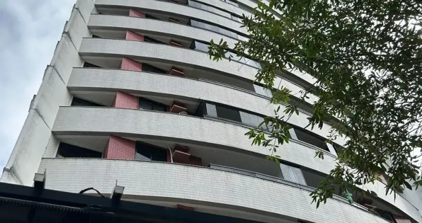 Apartamento à venda, 2 quartos, suíte, varanda, 2 vagas de garagem, Pituba, Salvador, BA