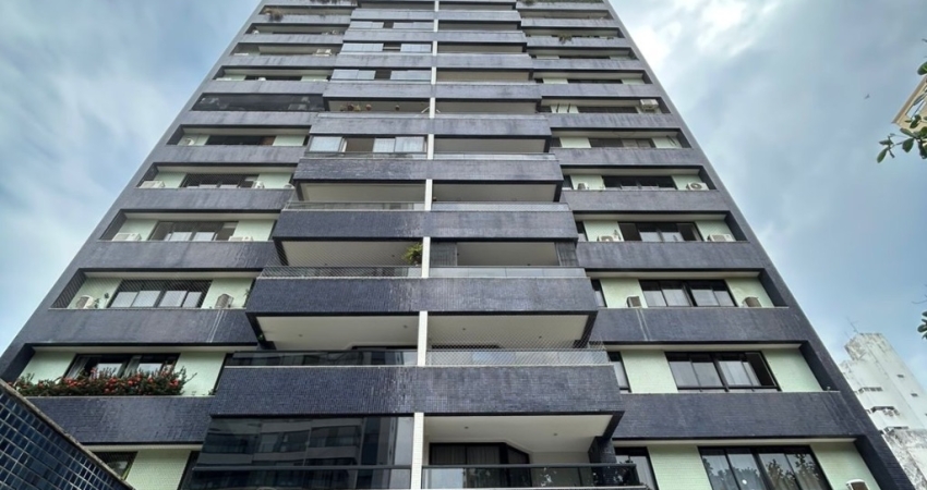 Apartamento para locação, 4/4, 02 suítes, 120m2, varanda, 02 vagas garagem