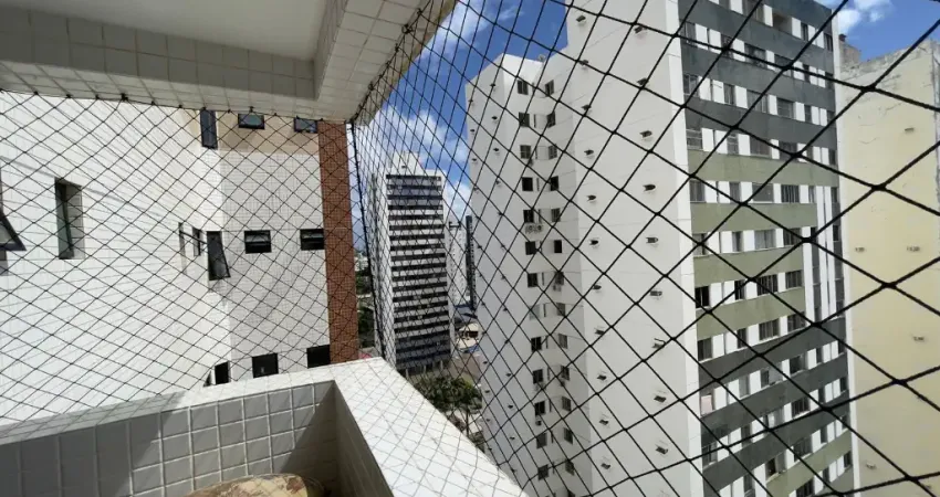 Apartamento para locação, 2/4, suíte, varanda,67m2, 02 vagas de garagem