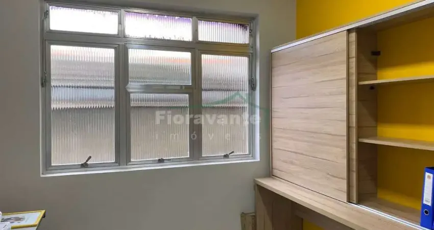 Casa comercial à venda na Rua Vasconcelos Tavares, Centro, Santos
