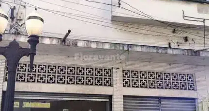 Casa comercial à venda na Rua Frei Caneca, Centro, Santos