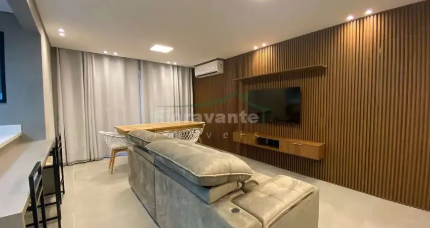 Pronto para morar no canal 7 — 3 suites, reformado e mobiliado