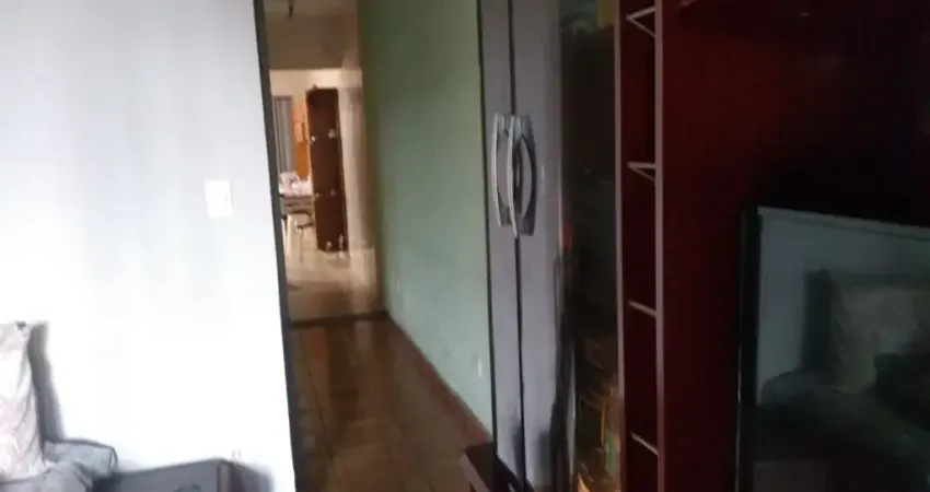 Casa com 2 quartos à venda na Rua Pinheiro Chagas, 248, Jardim Ana Maria, Santo André