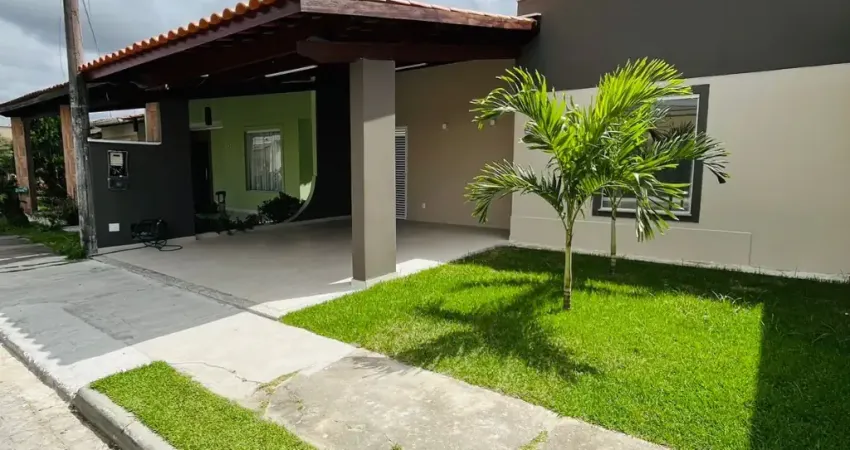 Excelente casa 3/4 para locação em condomínio no Sim