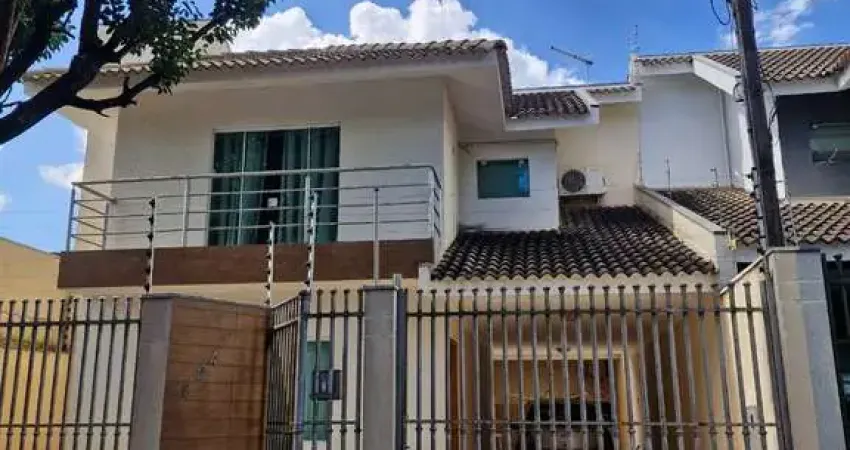 Casa com 3 quartos à venda na Rua Pioneira Sofia Ratcov Parandiuc, 62, Parque Lagoa Dourada, Maringá
