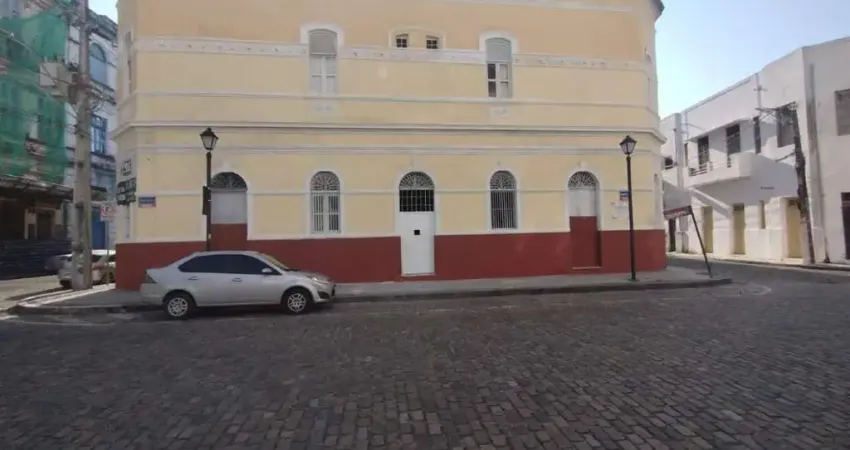 Prédio para alugar na Rua Vigário Tenório, 213, Boa Vista, Recife