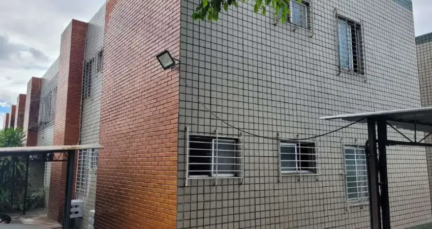 Apartamento à venda, 3 quartos (sendo 1 suíte), 1 vaga coberta'