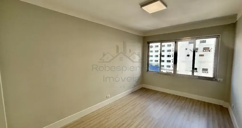 APARTAMENTO COM VISTA LIVRE A UMA QUADRA E MEIA DA PRAIA