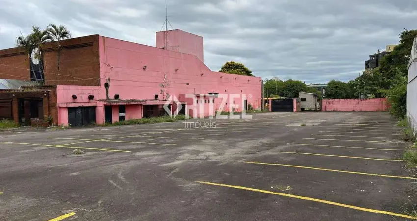 Prédio à venda na Avenida Pedro Adams Filho em frente ao Hipermercado Zaffari Bourbon