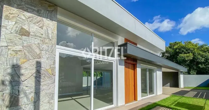 Casa plana com 3 suítes à venda próxima ao CEI no Centro de Campo Bom RS