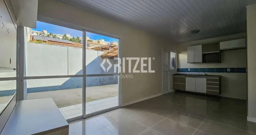 Casa com 2 quartos para alugar na Rua Boleslau Casemiro Konarzwski, 303, Santo Afonso, Novo Hamburgo